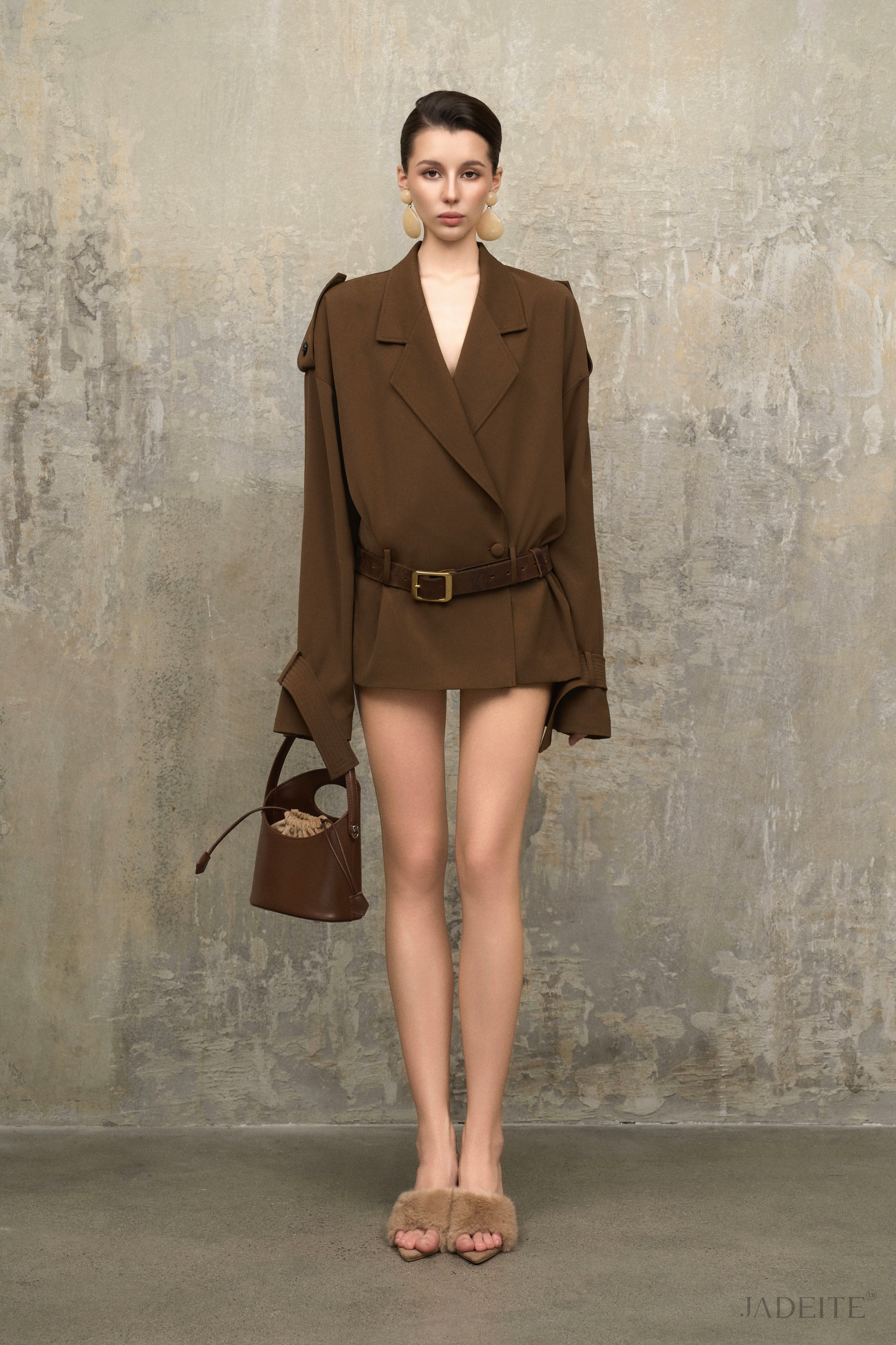 Collar-Oversized Jacket x A Belt x Ash Grey Short-skirt