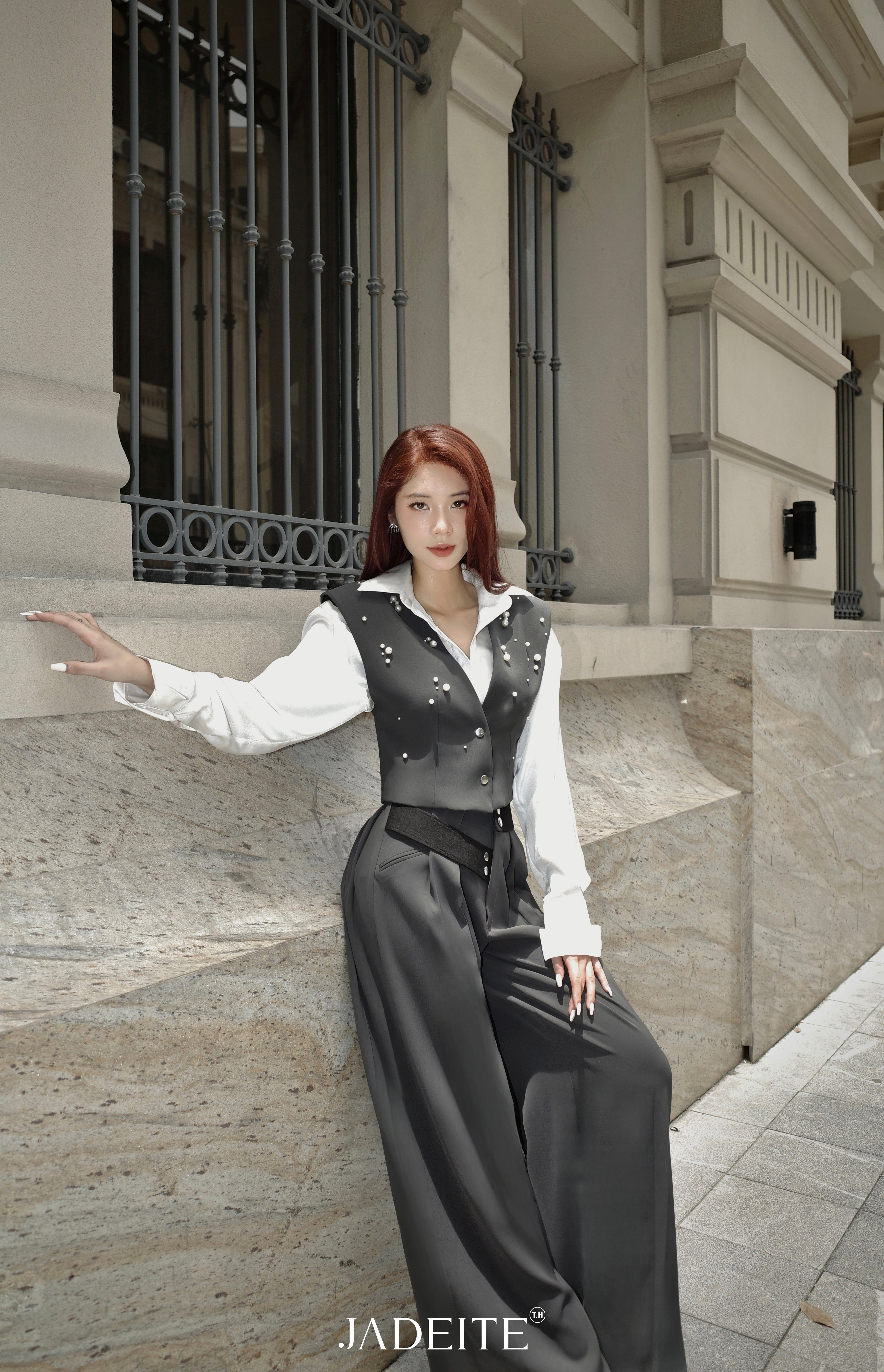 Scar Gile G, Planny White Shirt & Vivian G Pants