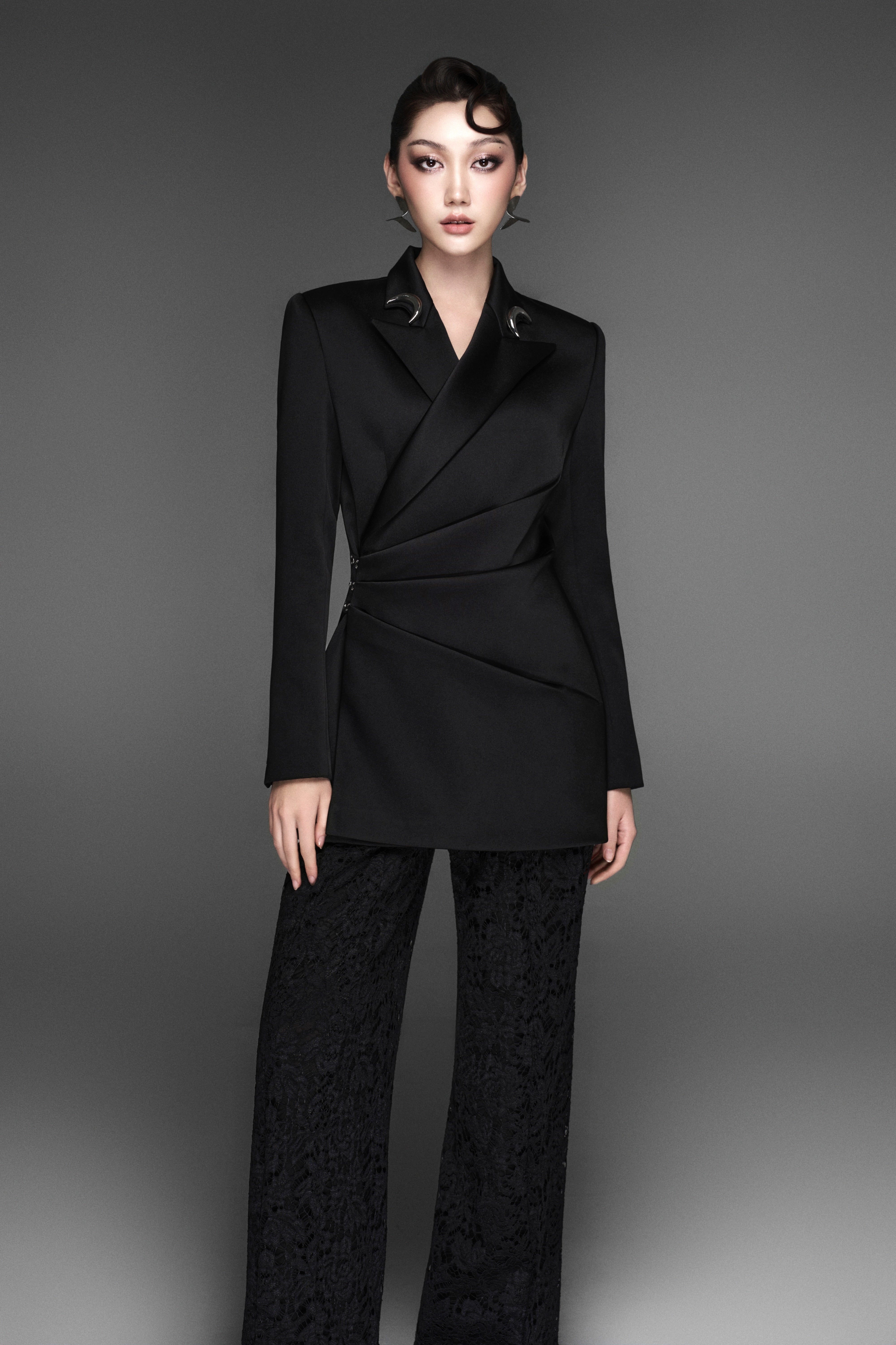 Sela Moon Black Top & Moss Zen Ver2 B Pants