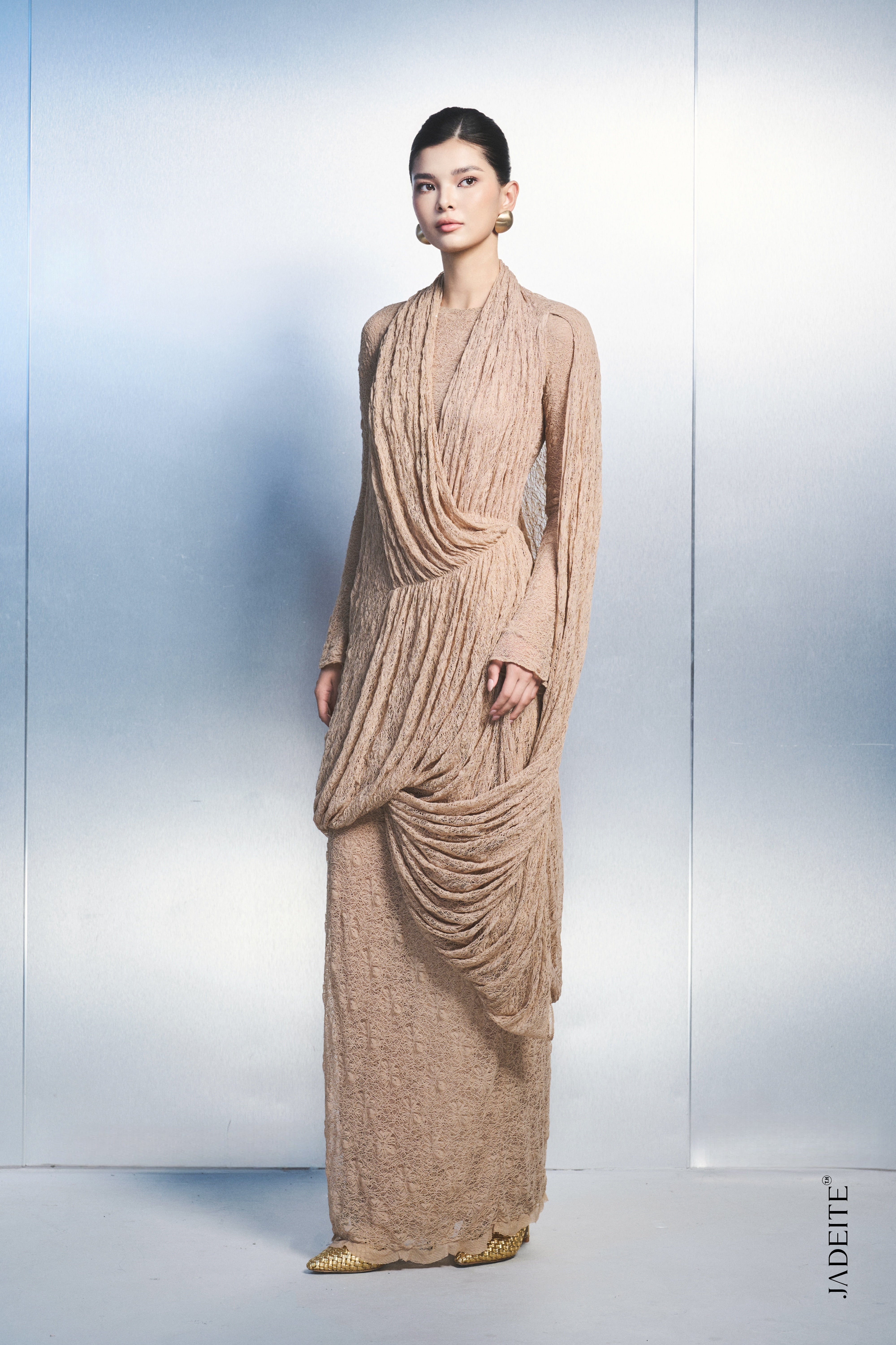 Arian Beige Dress x Body Beige Long-Dress