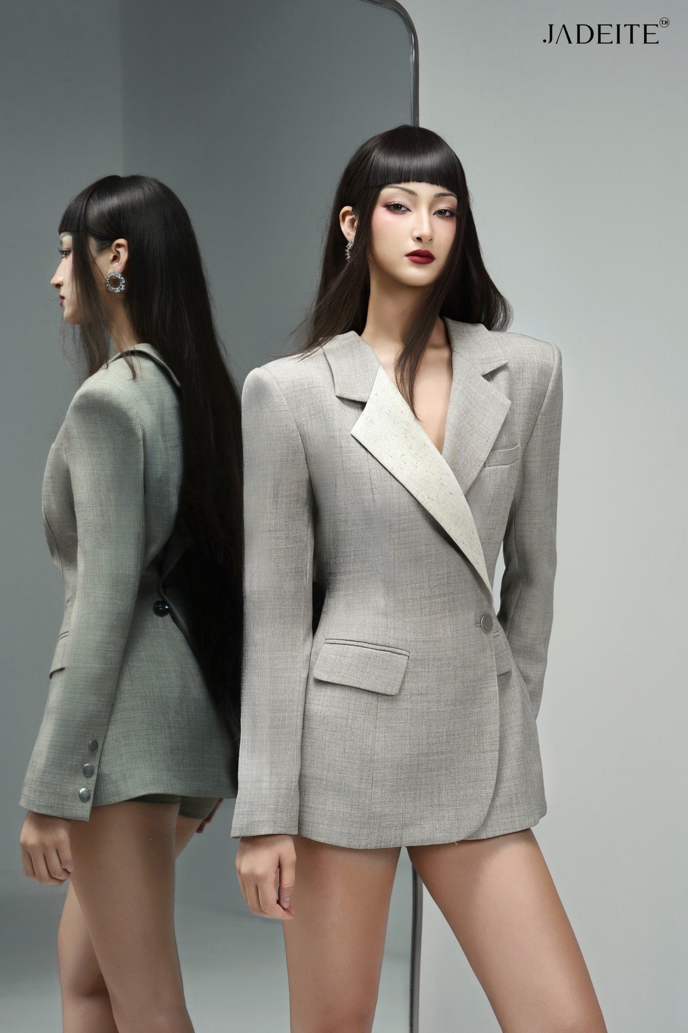 2-side Beige Vest & Ash Grey Short-Skirt - Jadeiteth