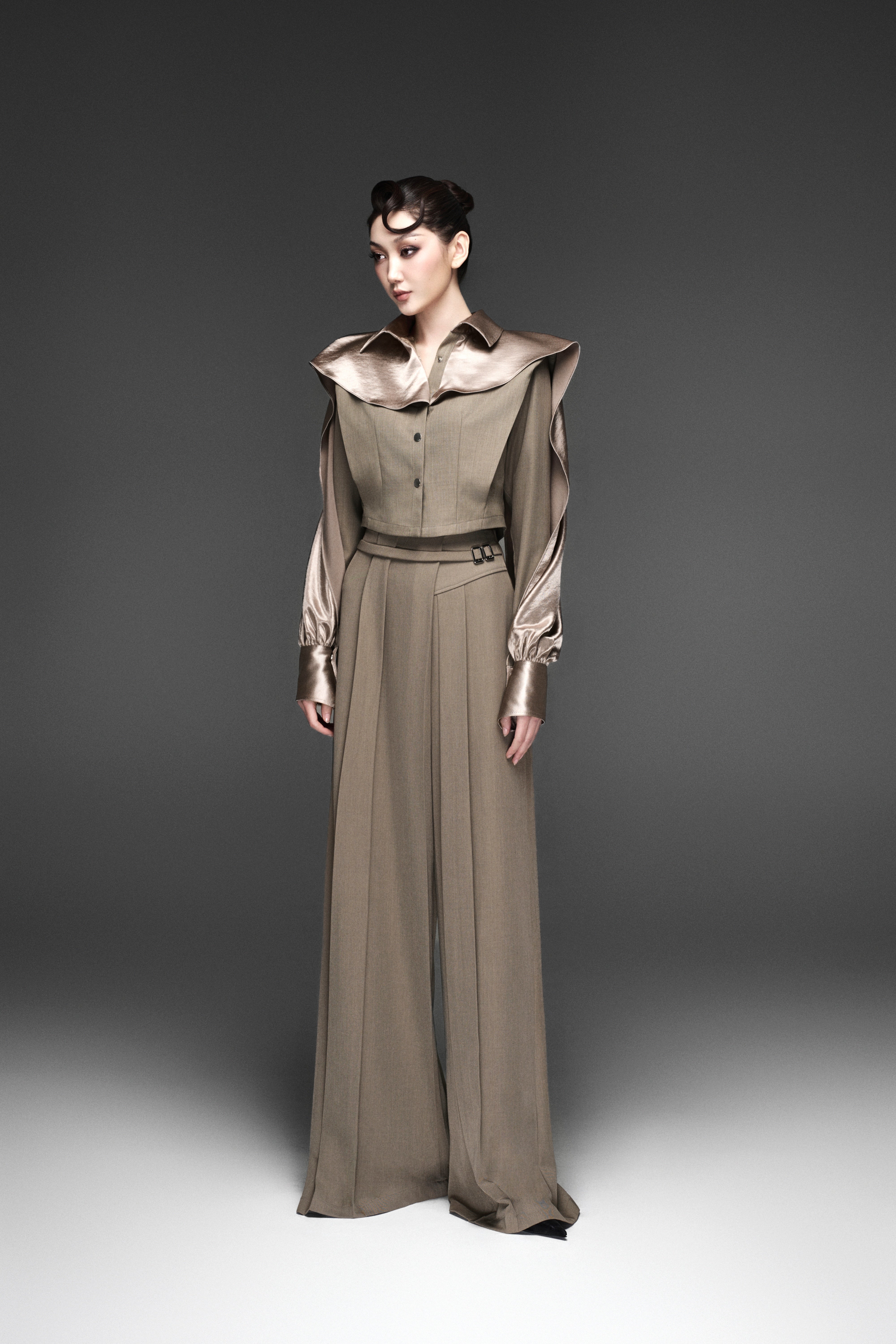 Cape Ver2 Long-Sleeves Crop-Shirt & Wide ver2 light Sand Pants