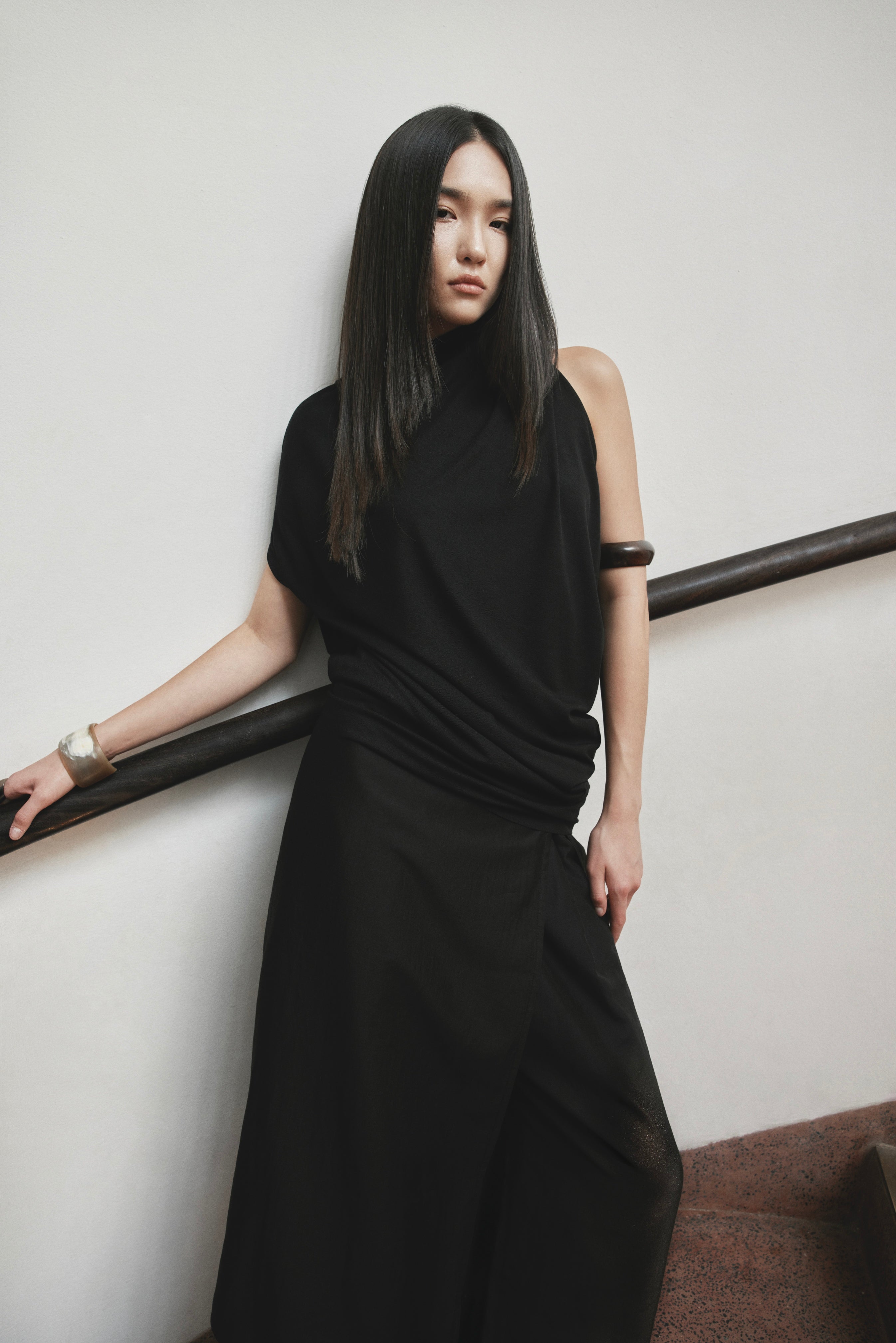 Asymmetric Draped Top x Linen Long Skirt