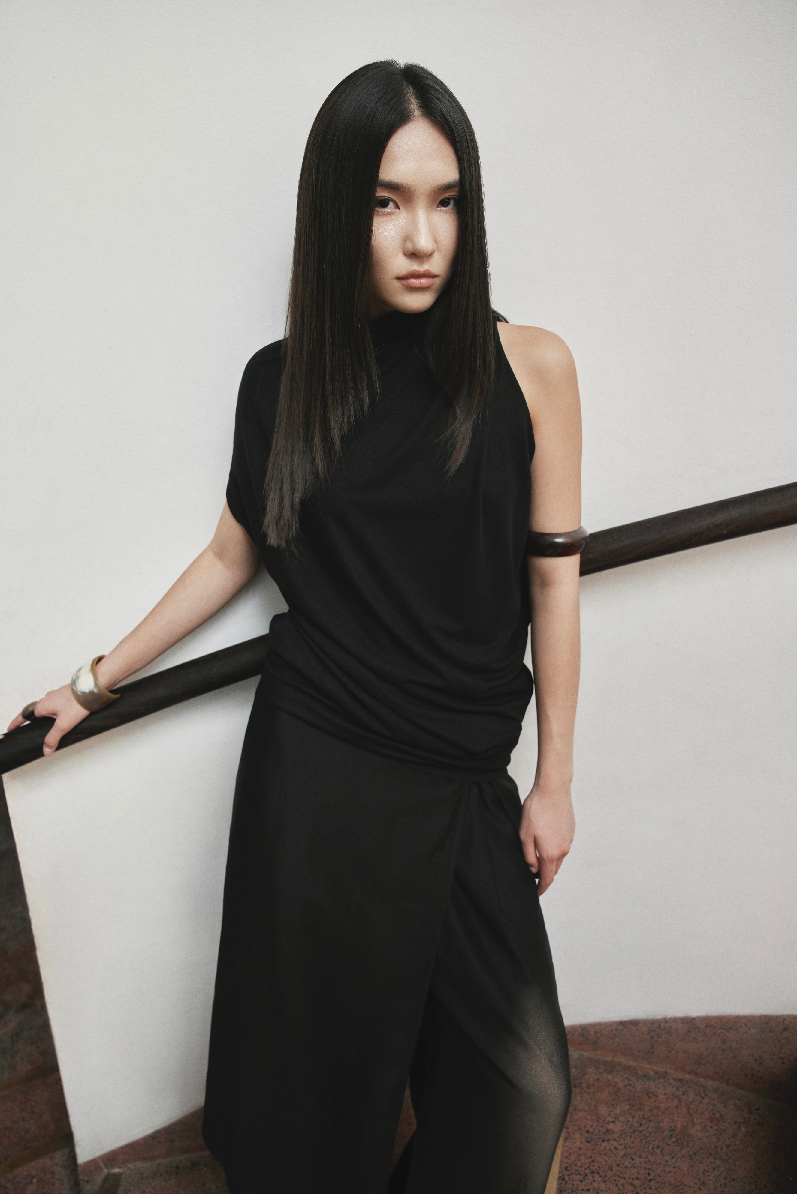 Asymmetric Draped Top x Linen Long Skirt