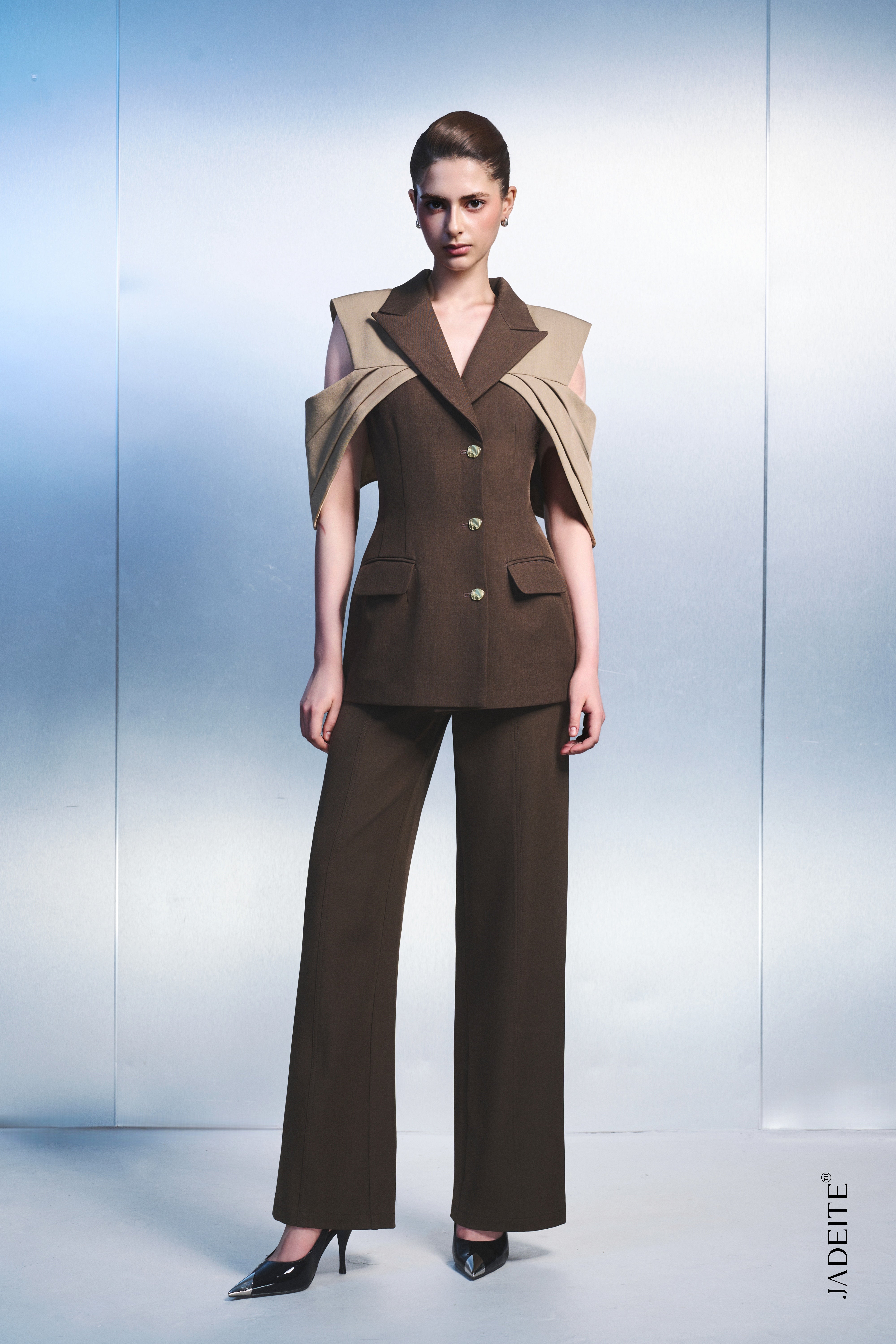 Echo Wing Vest x Column Pants