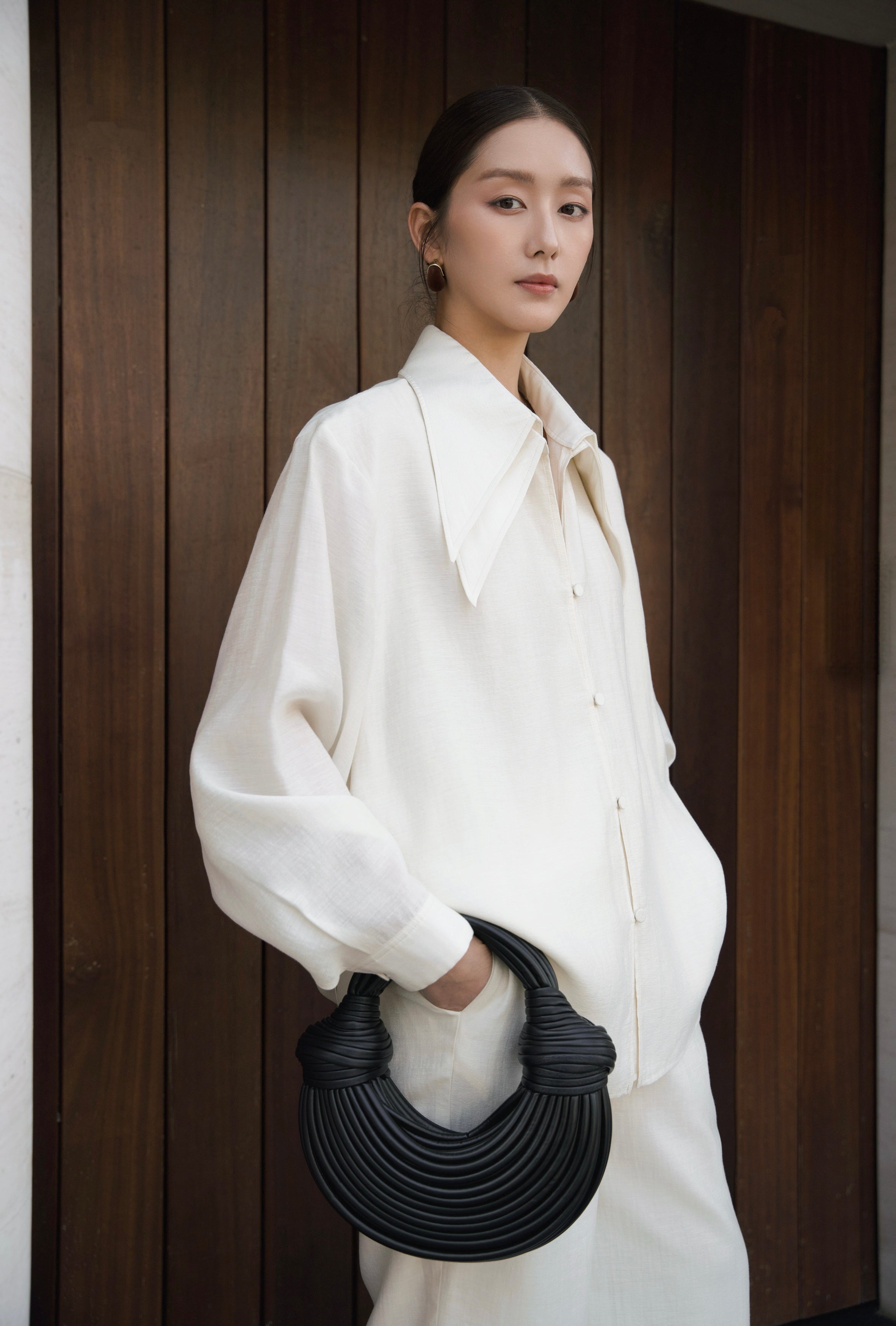 Double Collar Shirt x Linen Straight Trousers
