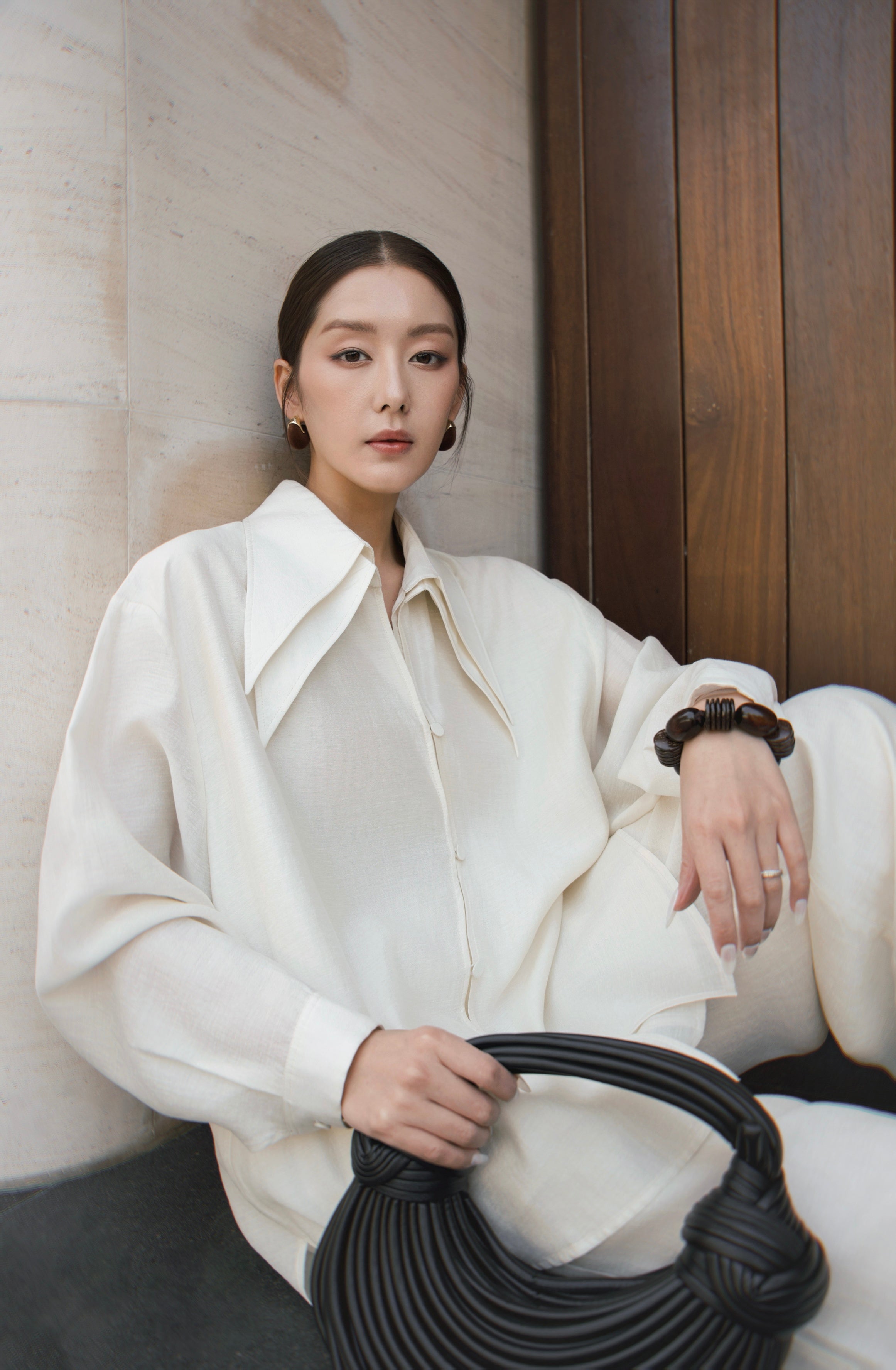 Double Collar Shirt x Linen Straight Trousers