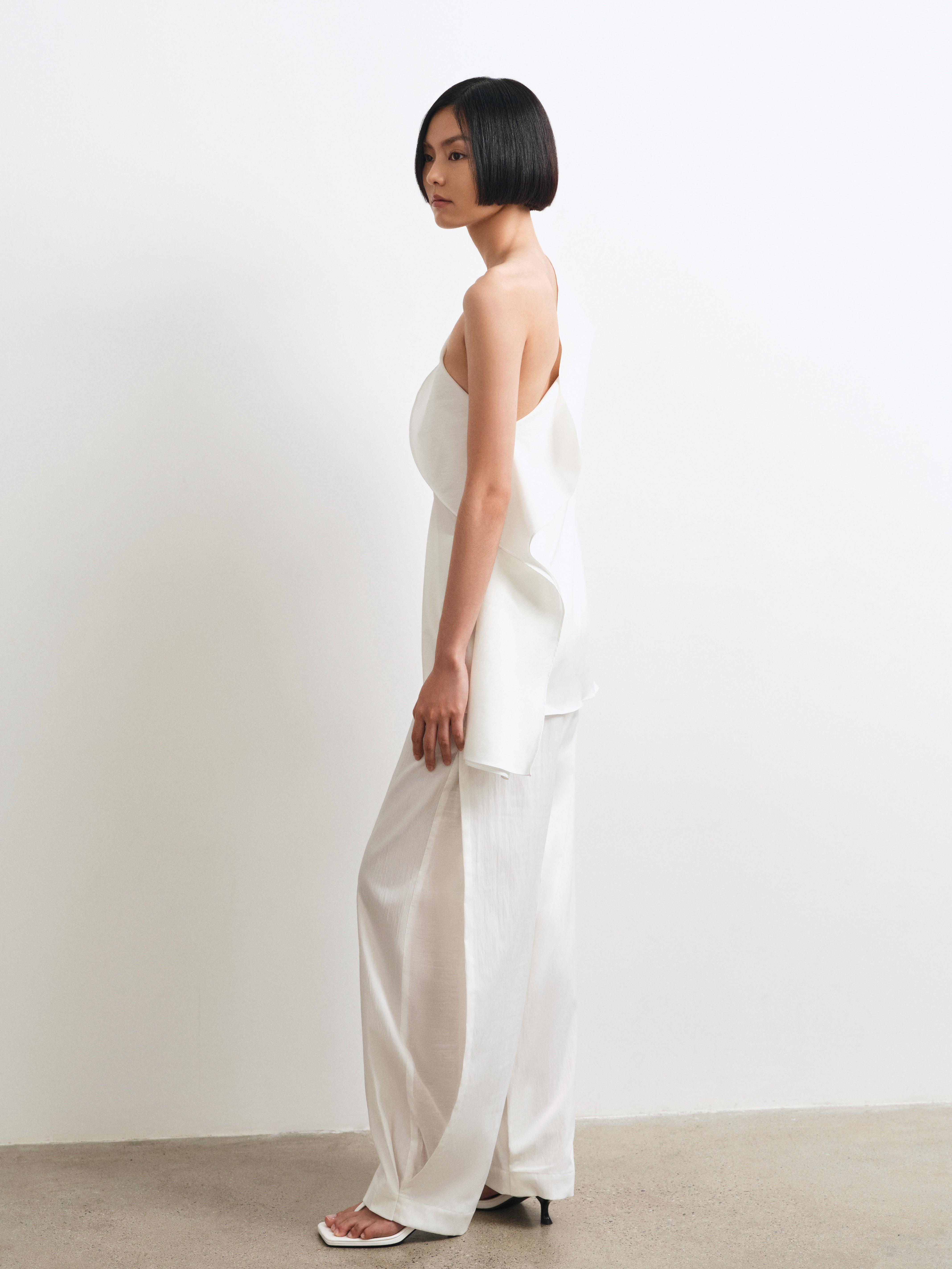 Cascade Top & Splited Trousers Set – Modern Asymmetrical Elegance