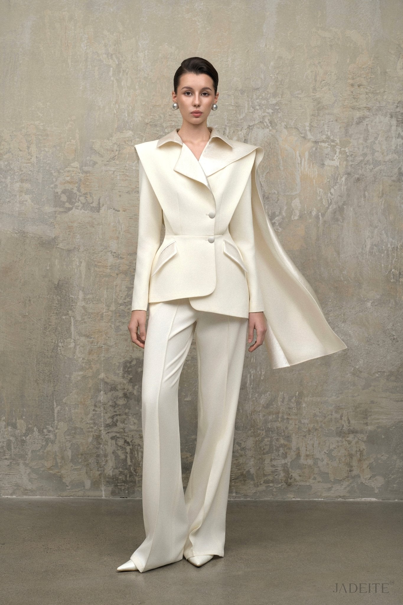 Cape Blazer & Desert Line Pants - Jadeiteth