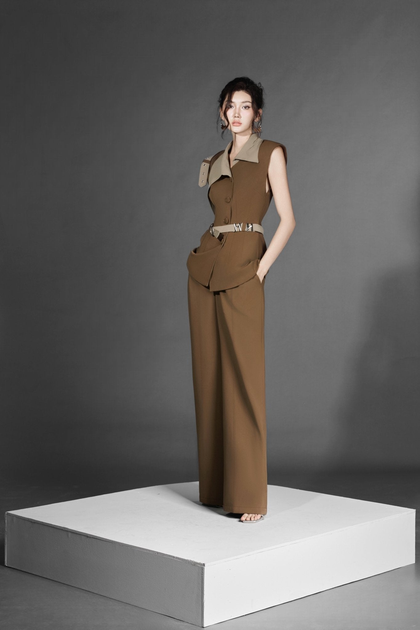 Collar-Belt C/B Vest Dress x Z to C/B Pants - Jadeiteth