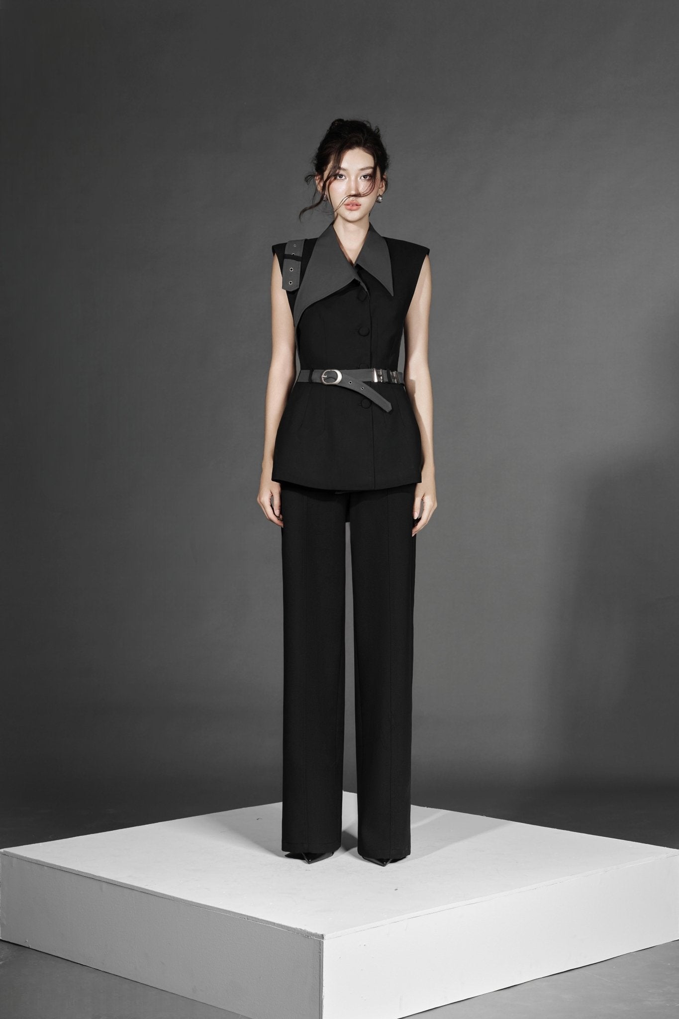 Collar-Belt C/B Vest Dress x Z to C/B Pants - Jadeiteth
