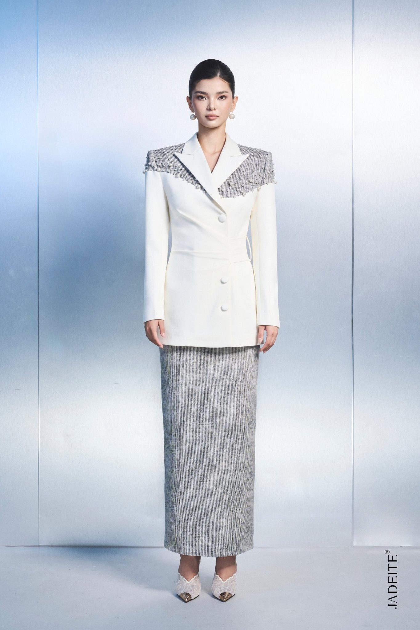 Dalia Pearl Vest x Moonlit Silver Skirt - Jadeiteth
