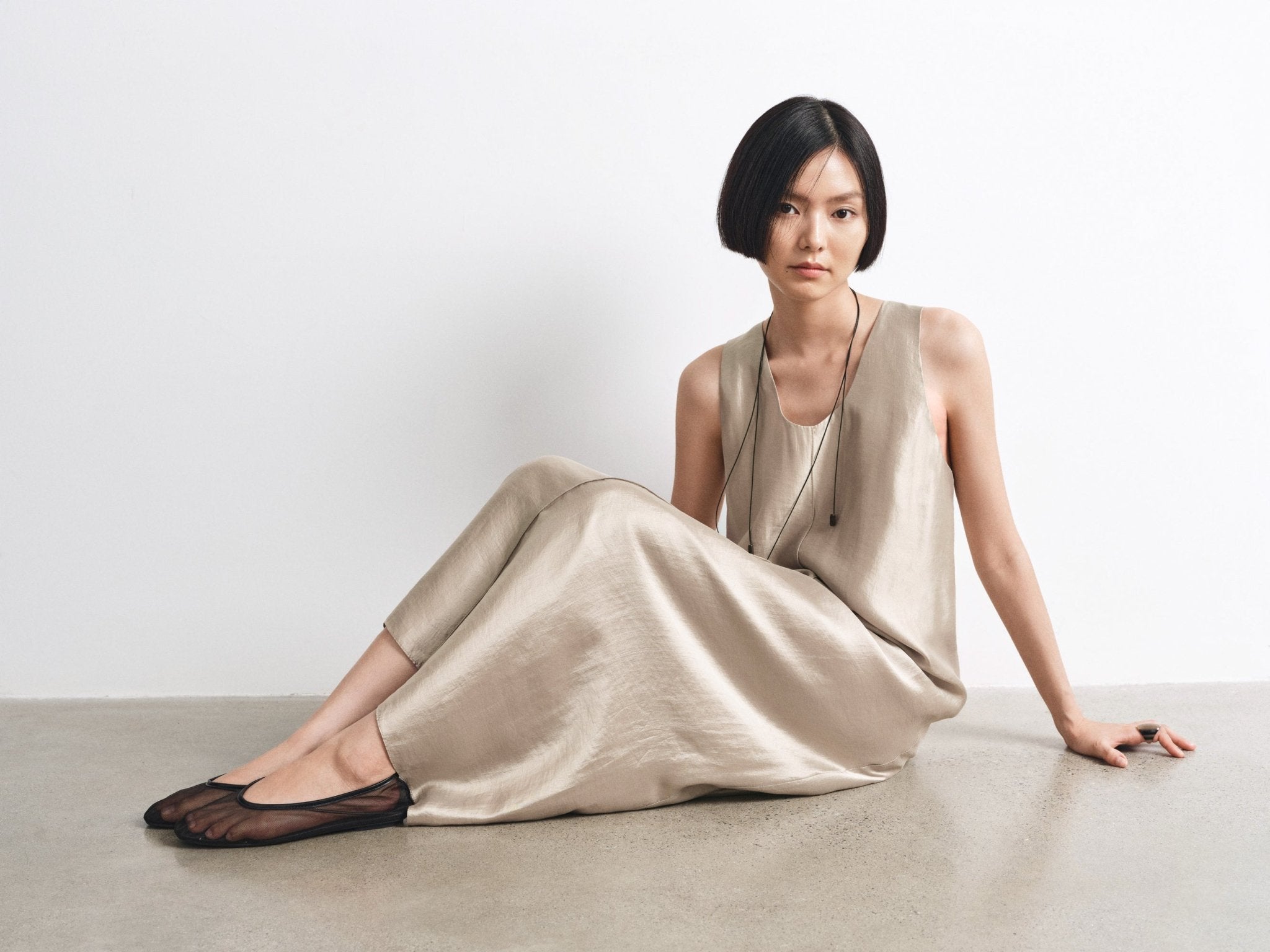Gloss Dress – Elegant Tencel Silk Blend Shift Dress - Jadeiteth