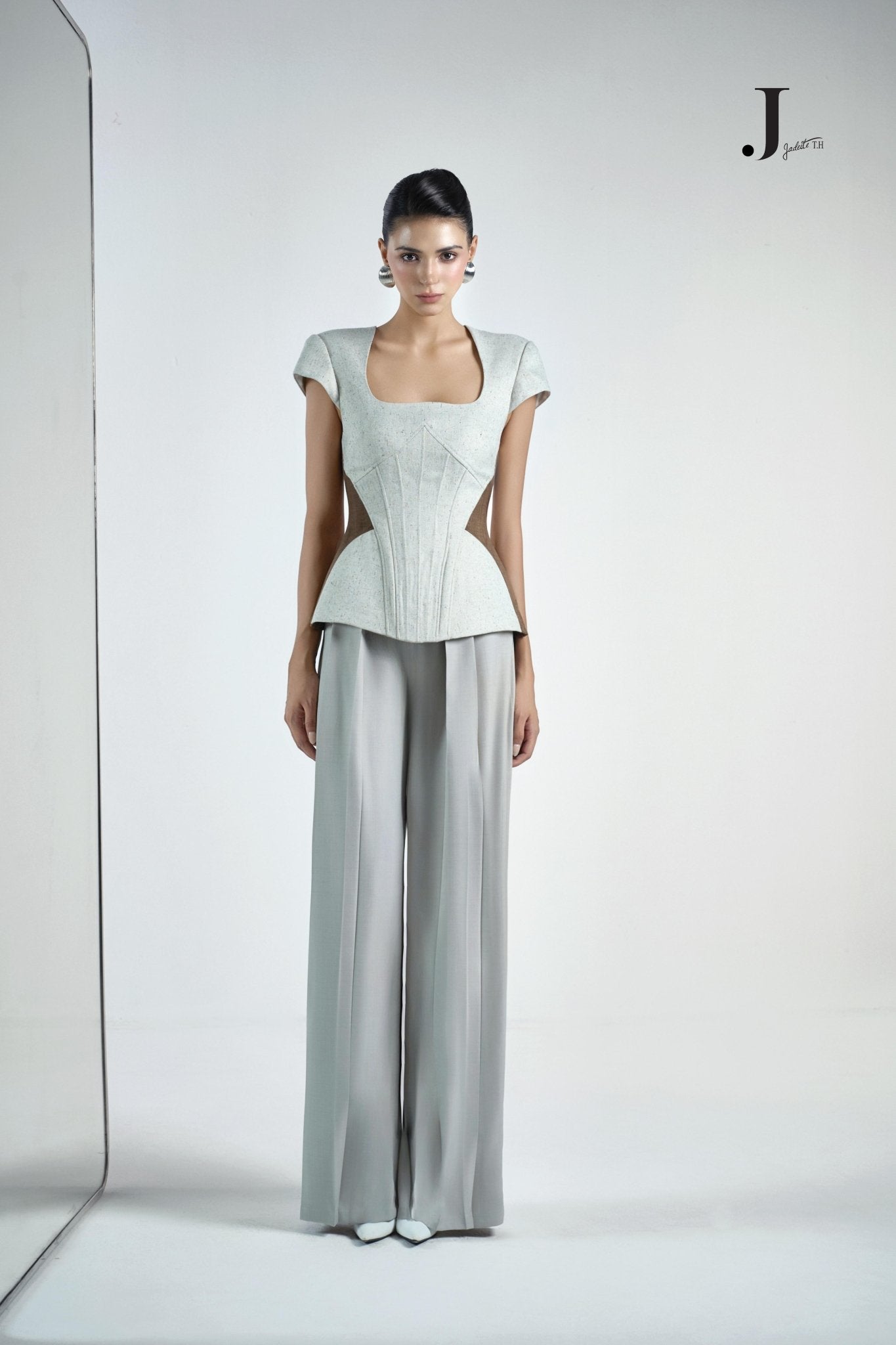 Hourglass SandsTop & Vie Light G Pants - Jadeiteth