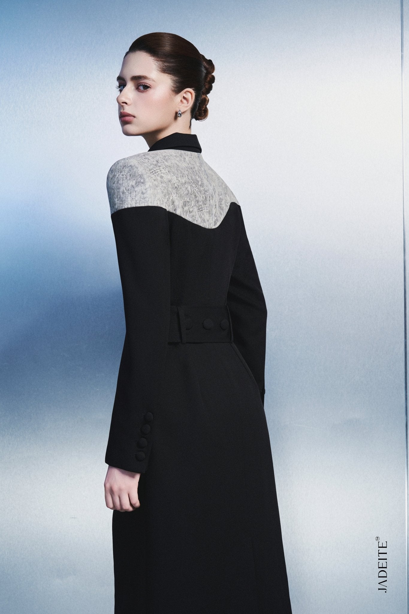 Lunar Crest Long Blazer - Jadeiteth