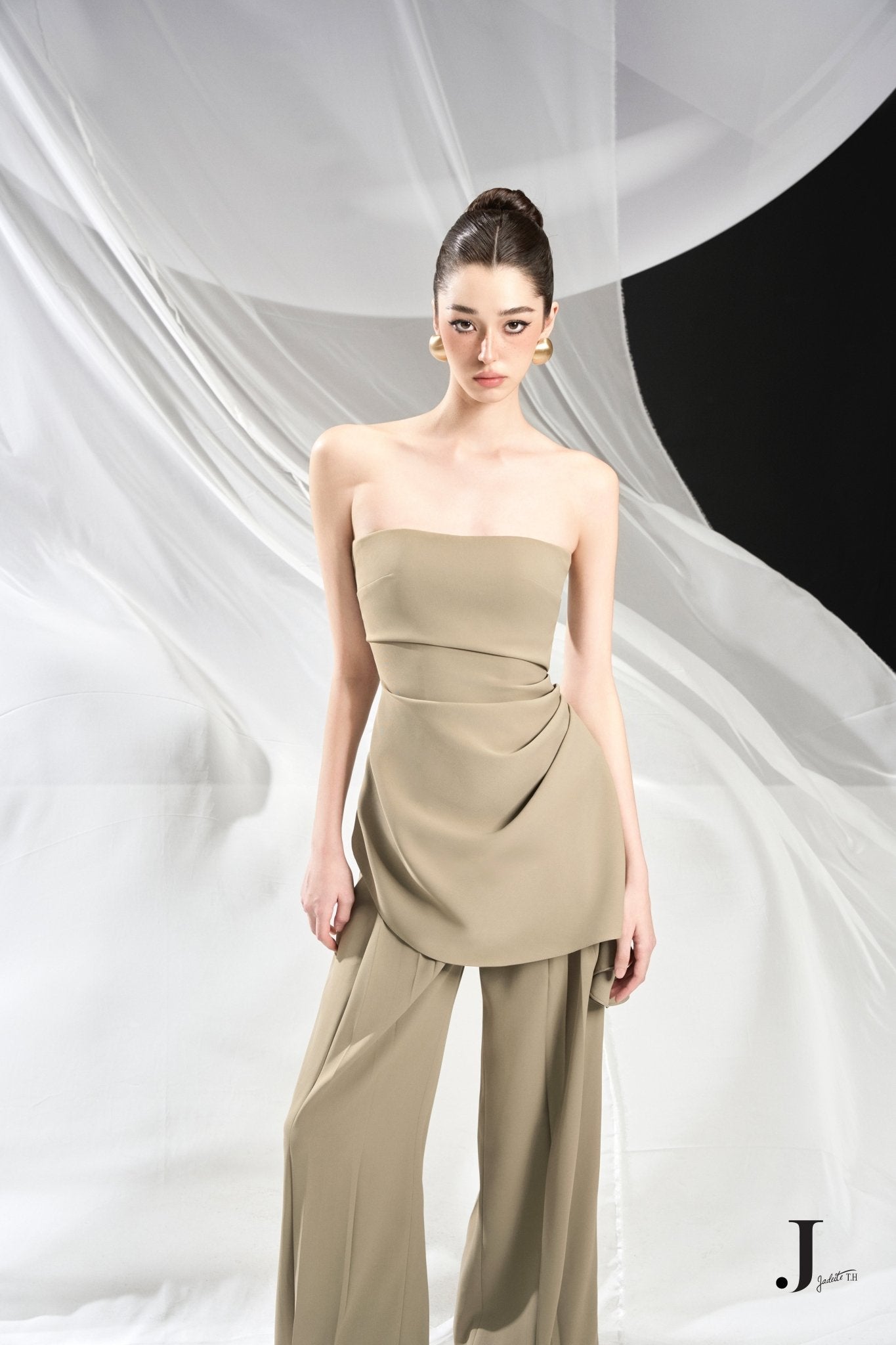 Moss Off-shoulder Top x Vie Moss Pants - Jadeiteth