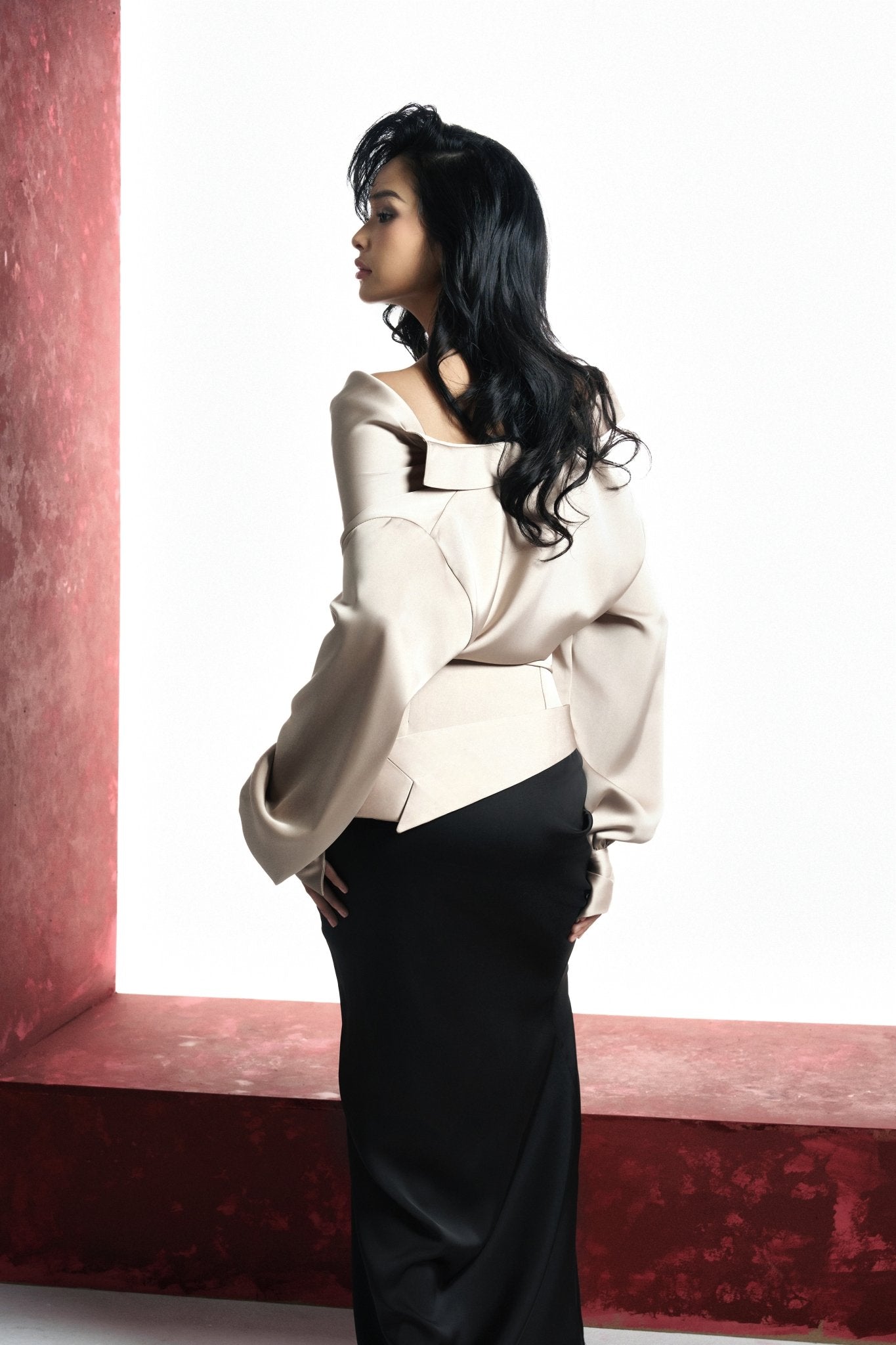 Nina Draped Shirt & V Skirt - Jadeiteth