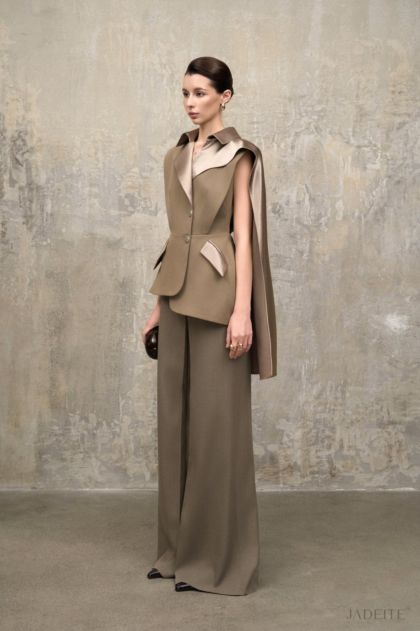 Olive Mist Cape Gilet Blazer x Olive Mist Pants - Jadeiteth