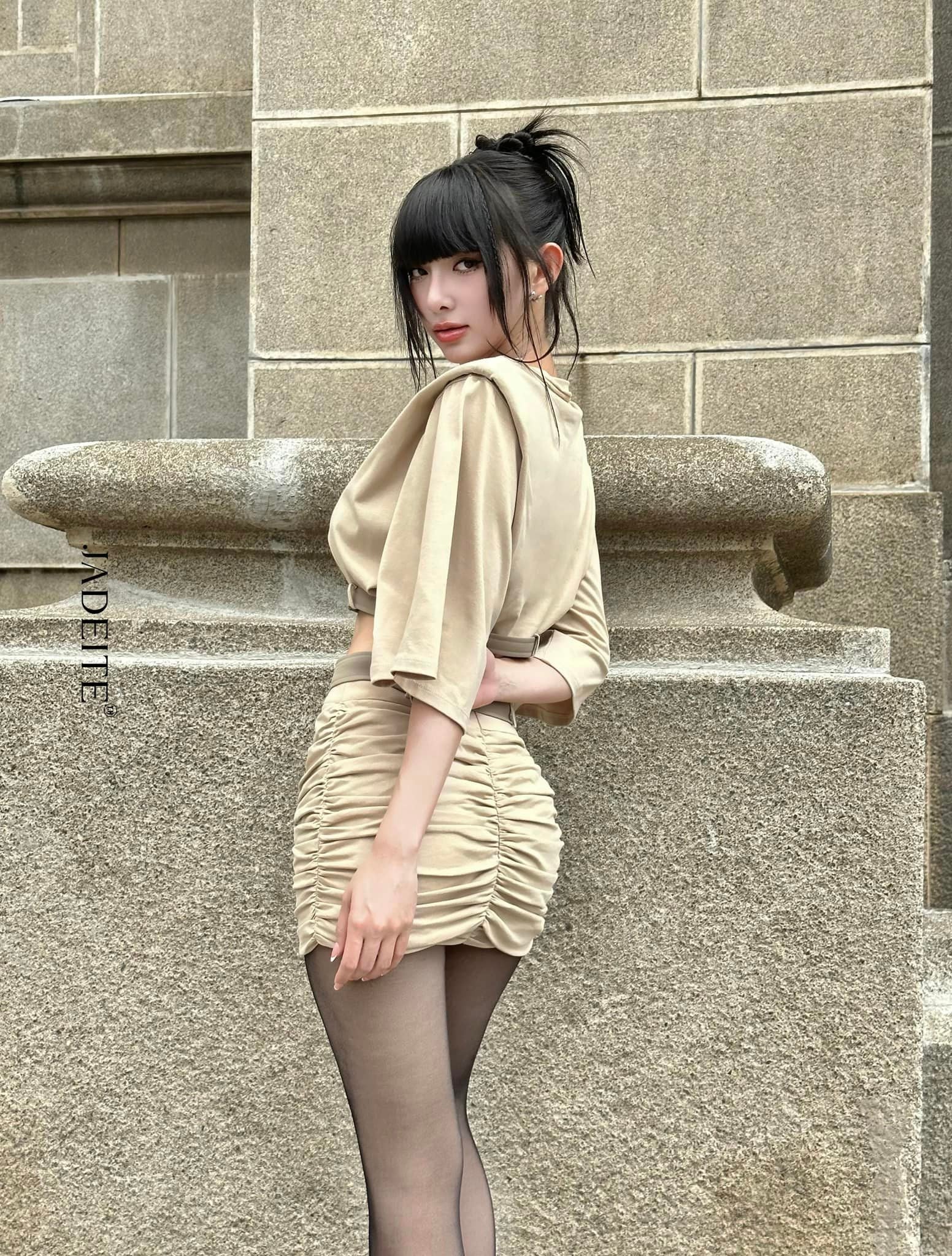 Sand Belt T-Shirt & Sand Belt Skirt - Jadeiteth