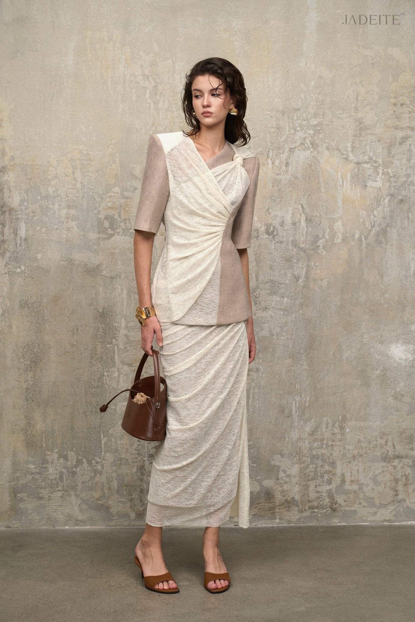 Sandstone Top x Desert Off-White Skirt - Jadeiteth