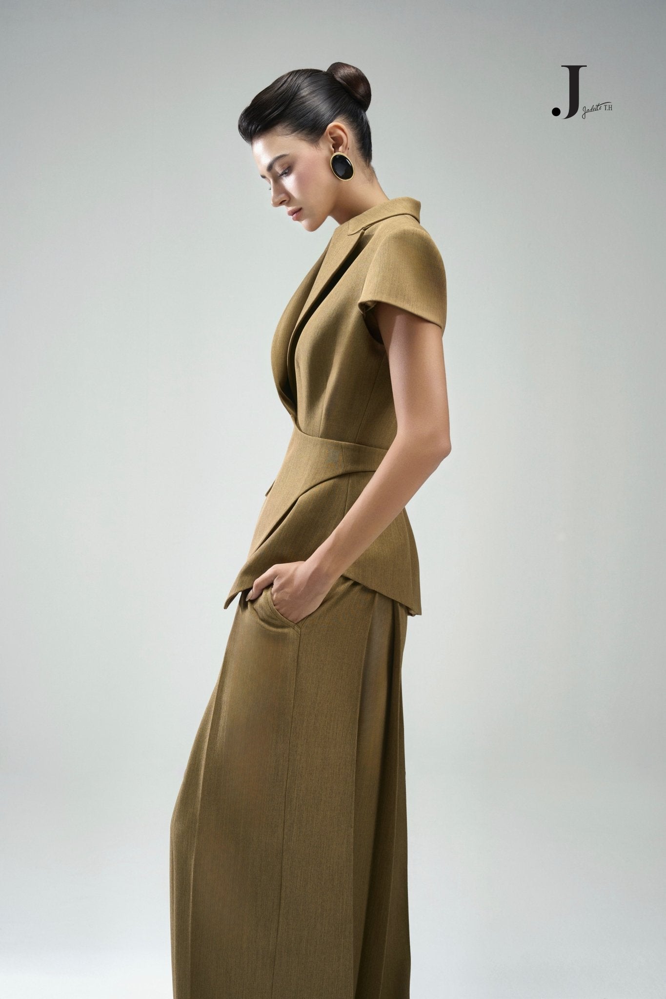Structure Olive Blazer & Wide Olive Pants - Jadeiteth