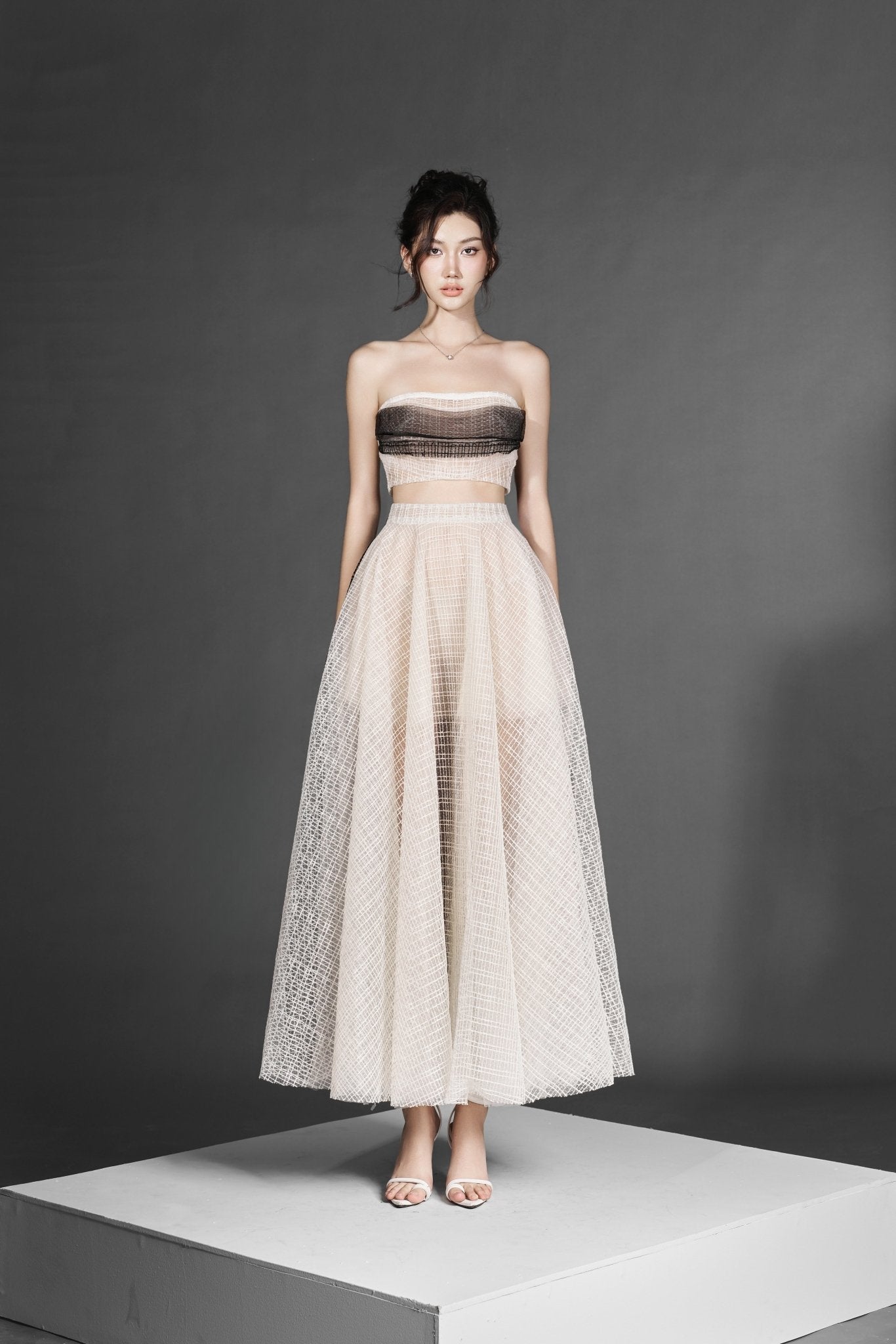 Sunny Crop-shirt x Cruella Bra x Cruella O skirt - Jadeiteth